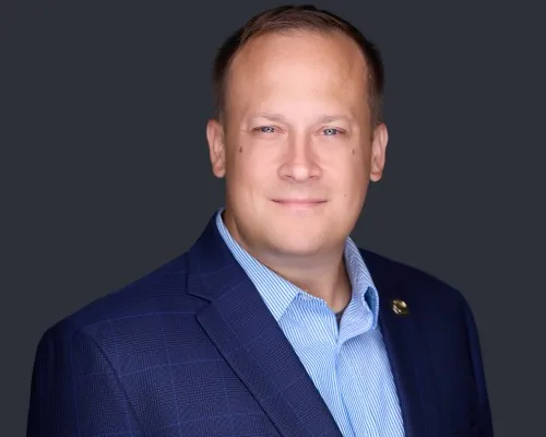 Professional headshot by Marquel Yvette Photography