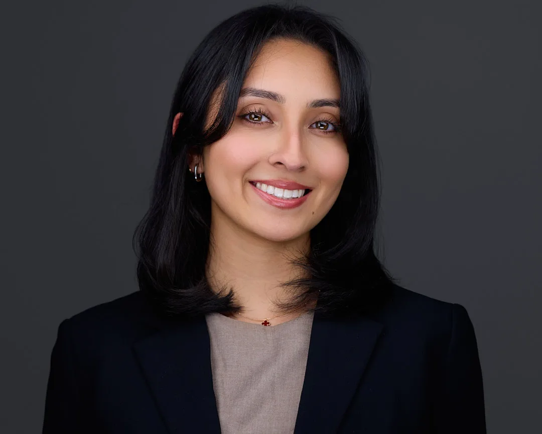 Female lawyer in MD; premium headshot